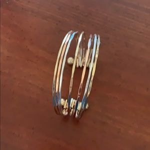 NWOT Multi color bracelet